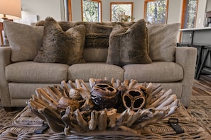 Couch, Furniture, Architecture, Building, Indoors