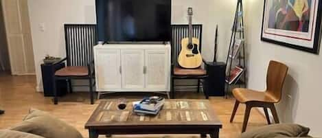 Living Room (1)