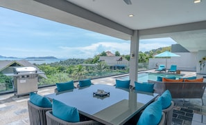 Outdoor Dining Area
