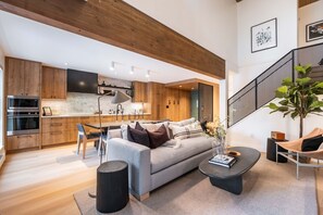 Property #14: Open floor plan