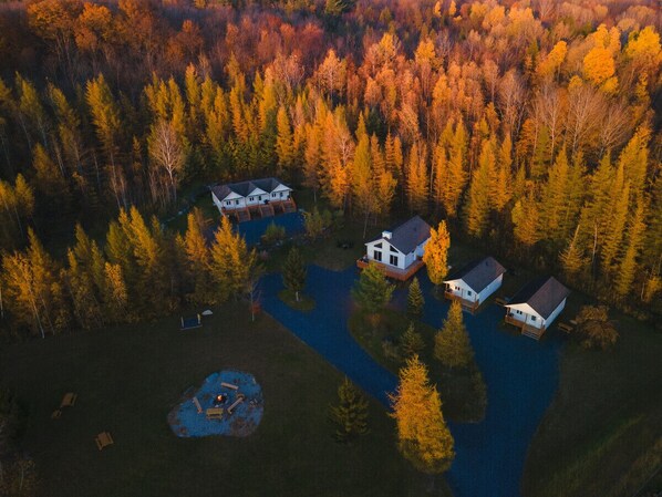 Le site avec les six chalets