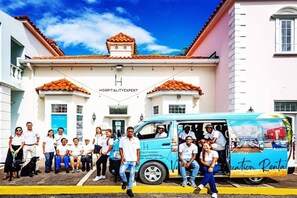 HOSPITALITYEXPERT Team