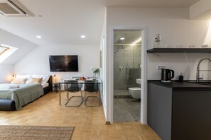 Photo of the whole room