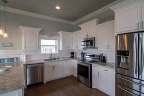 BeachHouse_2_-16