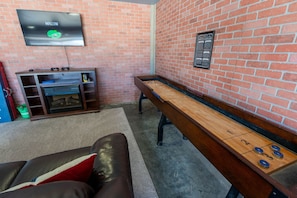 Spielezimmer