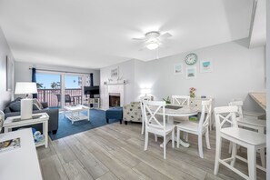 Open concept floor plan