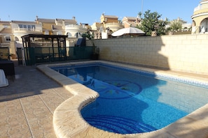 pool area to the front terrace