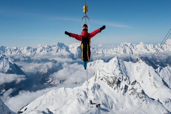 Snow and ski sports