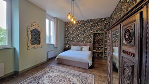 Super-King sized bed
