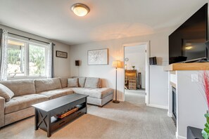 Living Area | Smart TV | Fireplace | 1st Floor