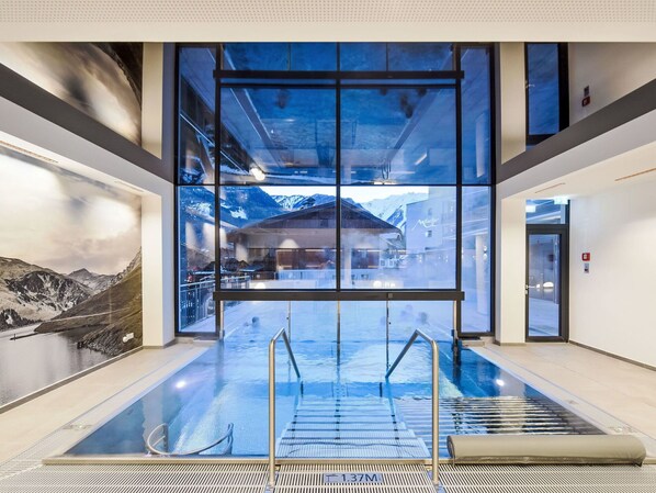 Gebirge, Winter, Glazialmorphologie, Einfrieren, Schnee, Alpen, Gletscher, Hotel, Schwimmbad, Eiskappe