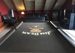 Spielezimmer