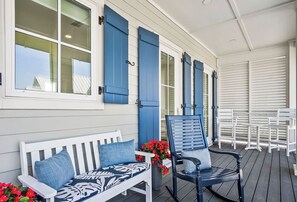 Poolside Balcony, 2nd Floor