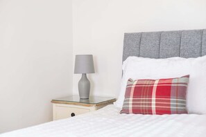 Commondale at the Sandbeck, Whitby - Host & Stay