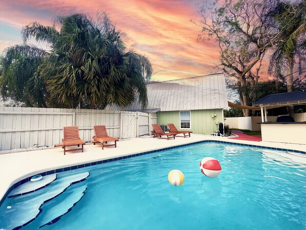 Pool