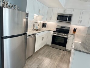 El Galeon 3 bed/2ba Bayfront Condo GCV1-035 (292)
