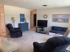 Private Waterfront Home 2 bed/2ba GCV1-076 (1010)