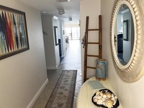 Palms 3bed/2.5ba Gulf Front Condo GCV1-040 (322)