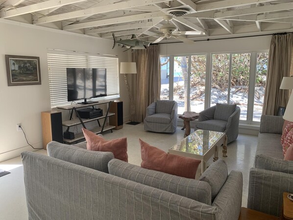 Bunk Up by the Beach – 3BR Just Steps to Beach (2364)