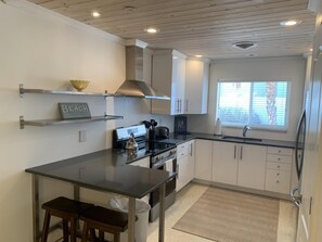 Bunk Up by the Beach – 3BR Just Steps to Beach (2367)