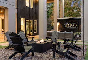 Cozy up by the fire pit under a canopy of stars. With comfy seating and beautiful surroundings, it’s an ideal spot for late-night chats and s’mores.