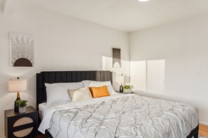 Indoors, Cushion, Home Decor, Lamp, Furniture
