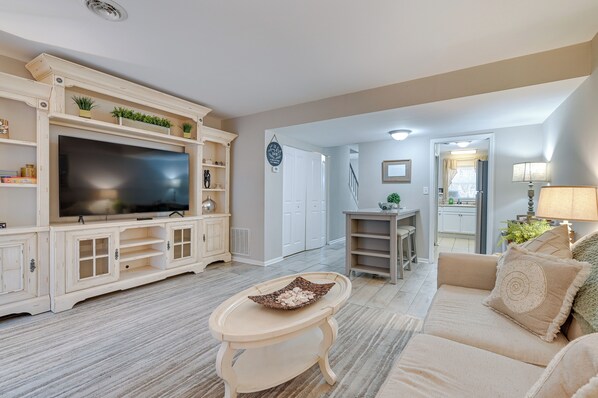 Myrtle Beach Vacation Rental | 2BR | 1.5BA | Stairs Required | 1,024 Sq Ft