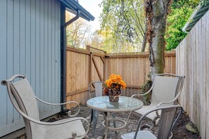 Fenced Backyard | Outdoor Dining Areas | Deck | Balcony