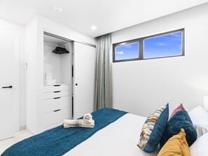 bedroom (2)