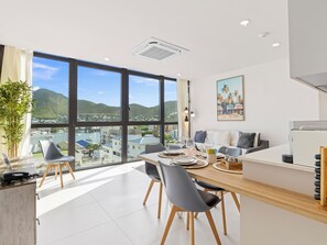 Living Room (1)