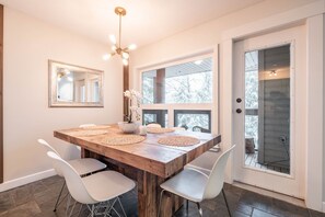 Dining area: Seats six people