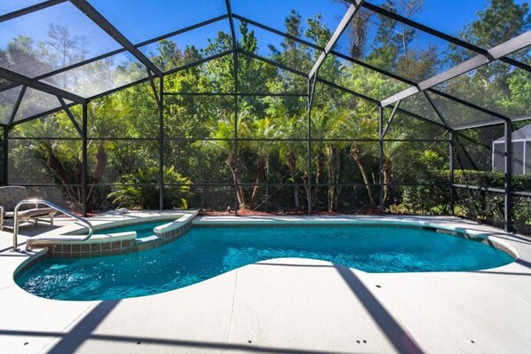 Pool Deck
Faces South
No Rear Neighbors