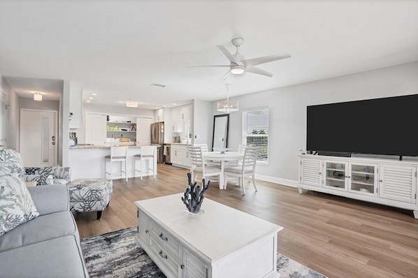 Beautiful, bright, open living space