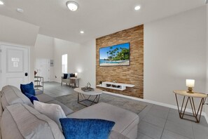 Living Room (Angle 2)