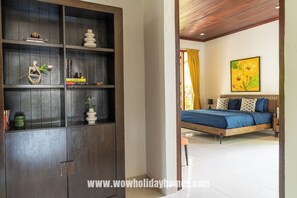 Master Bedroom Entrance