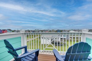 House Exterior | Furnished Balcony