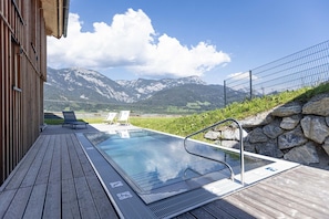 Holiday Home Swimming Pool