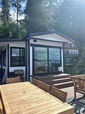 Large Deck - Large deck sits out over water