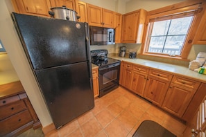 Fully equipped kitchen