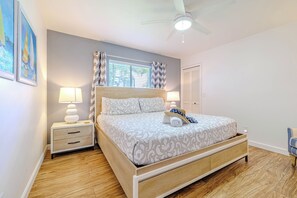 - Relax in this beautifully designed bedroom, where comfort meets modern elegance
- Soft lighting, cozy decor, and a calming color palette create the perfect retreat
- Unwind, recharge, and wake up refreshed in this inviting and peaceful space