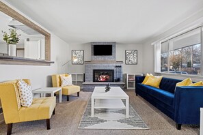 Main Living Area - fireplace non functional and decor only