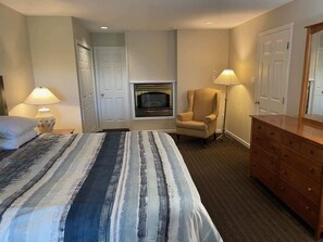 Bedroom sitting area and attached private ensuite bathroom