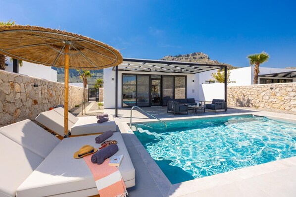 Beautiful villa with private pool and terrace