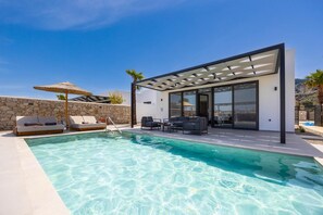 Beautiful villa with private pool and terrace