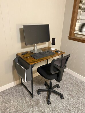 Work Station
