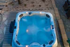 屋外スパ浴槽