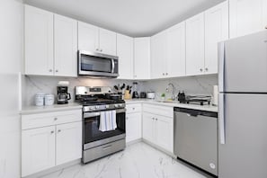 Full Loaded Kitchen