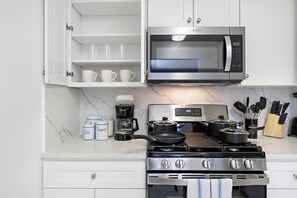 Full Loaded Kitchen