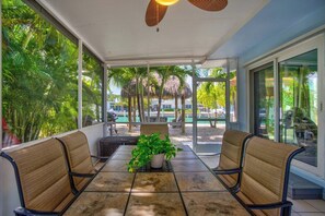 Screen Porch