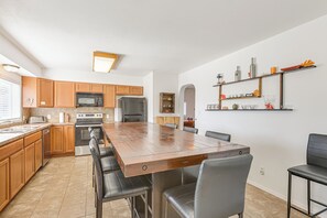 Kitchen & Dining Area | Dishwasher